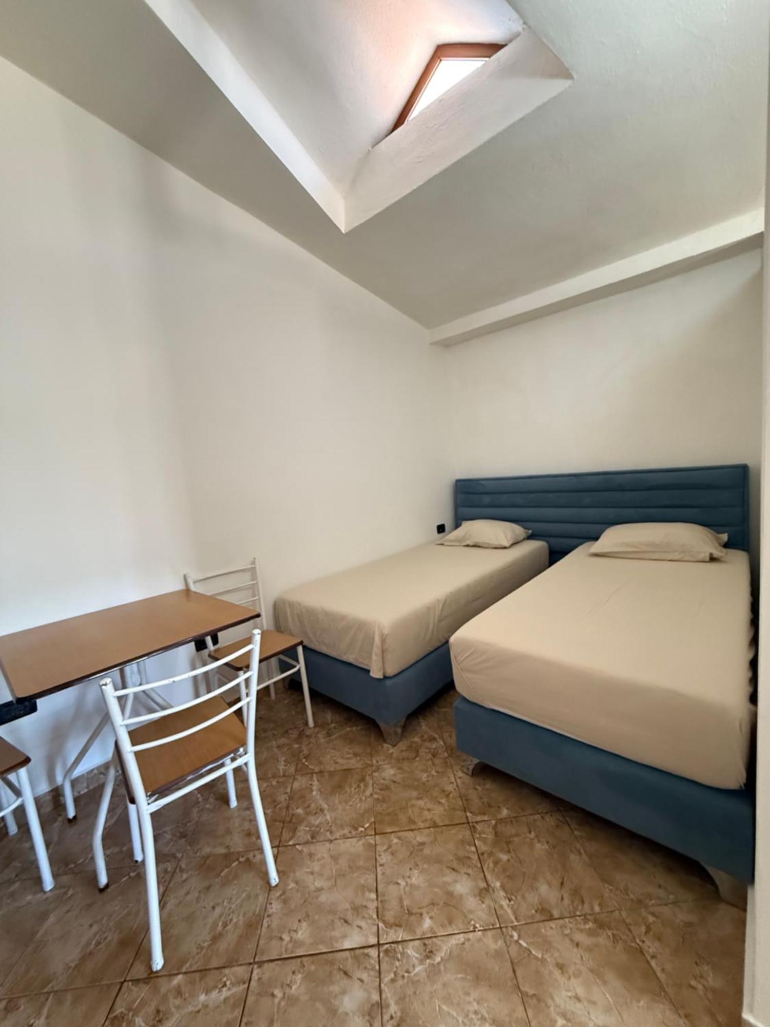 Jazoj Family Hotel Orikum Dış mekan fotoğraf